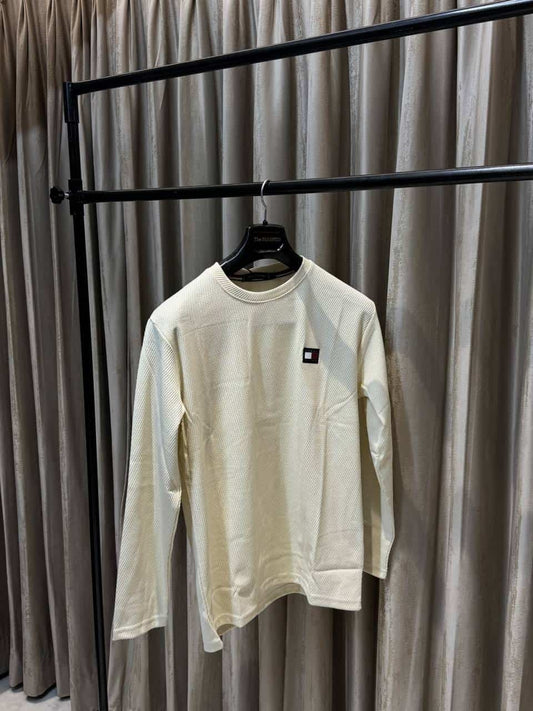 Tommy hilfige_r CREAM SWEATSHIRT WITH ULTRA PREMIUM QUALITY WITH BRAND PACKING