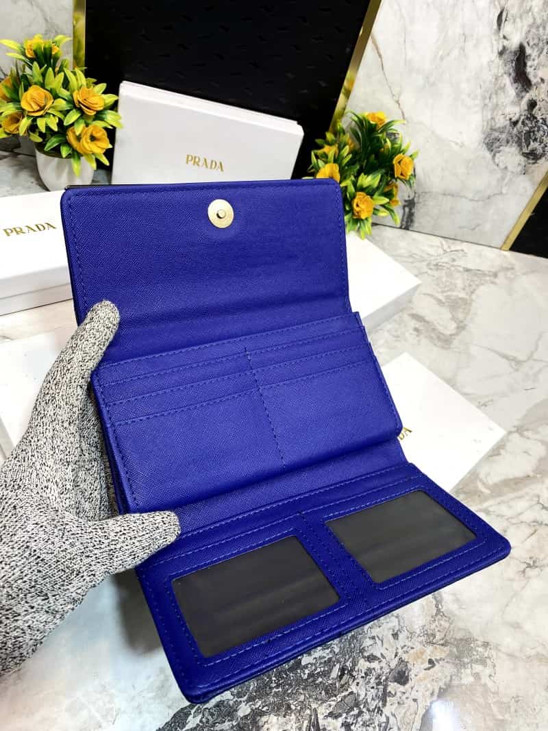 PRAD_A 3 Fold double compartment Clutch wallet 627