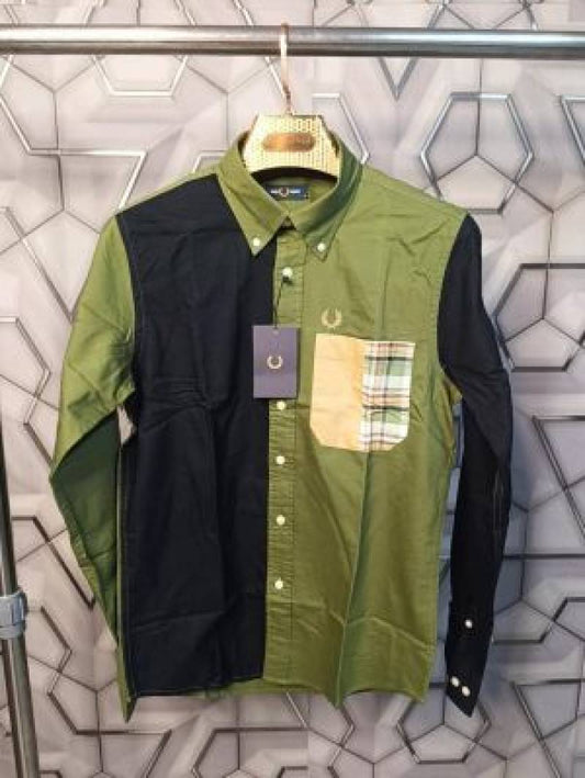 Fred_Perry_Black_Olive_Embroidery_Logo_Pocket_Look_Premium_Oxford_Shirt_(1835)