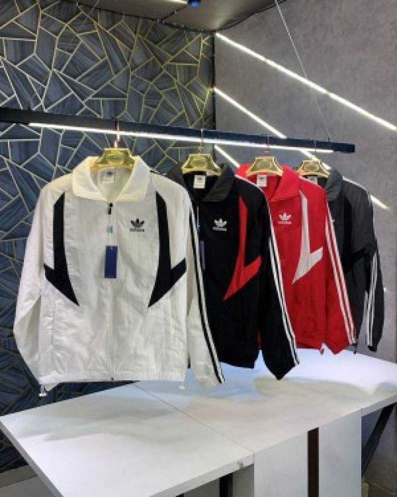 Adidas_Red_Embroidery_Logo_Premium_Athlete_WindCheater_(1187)