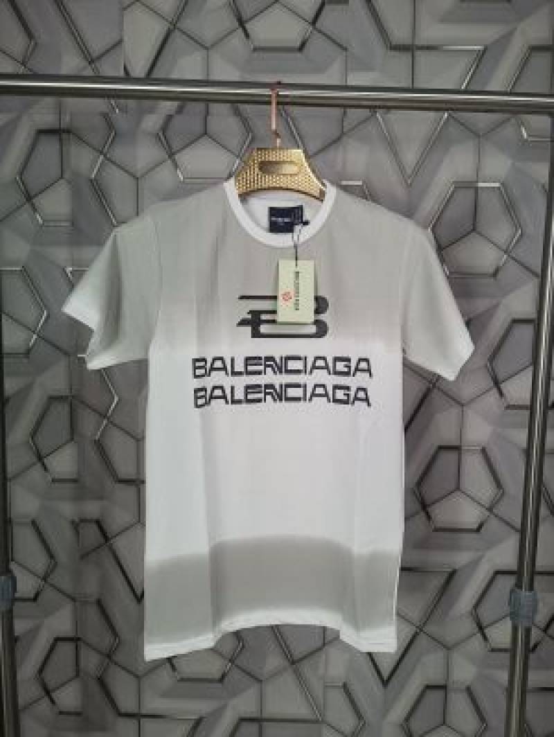 Balenciaga_Grey_Logo_Print_Premium_T-Shirt_(1649)