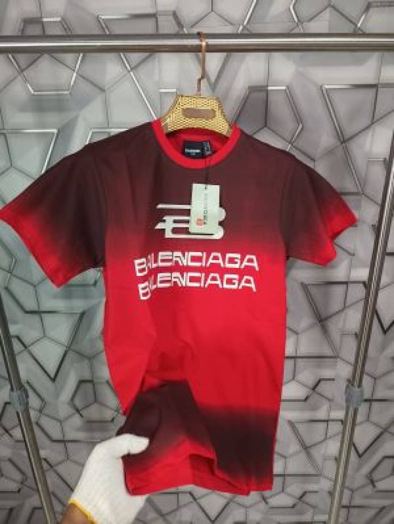 Balenciaga_Red_Logo_Print_Premium_T-Shirt_(1651)