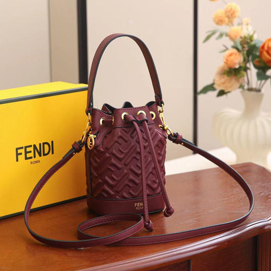 FENDI_zucca_bucket_bag_box_1061