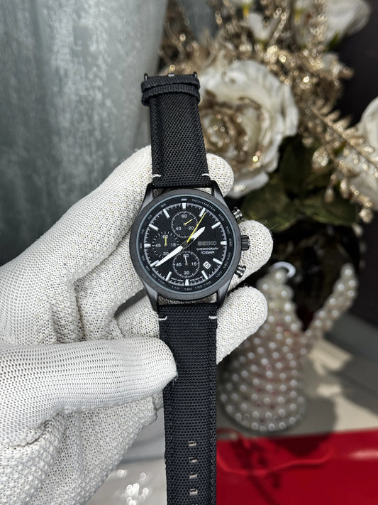 Seik o Chronograph All Black Premium Watch