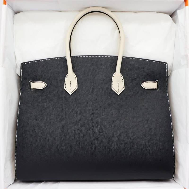 Herms_Birkin_30_Black and Craie_Togo_Hardware_Brushed_Gold3031