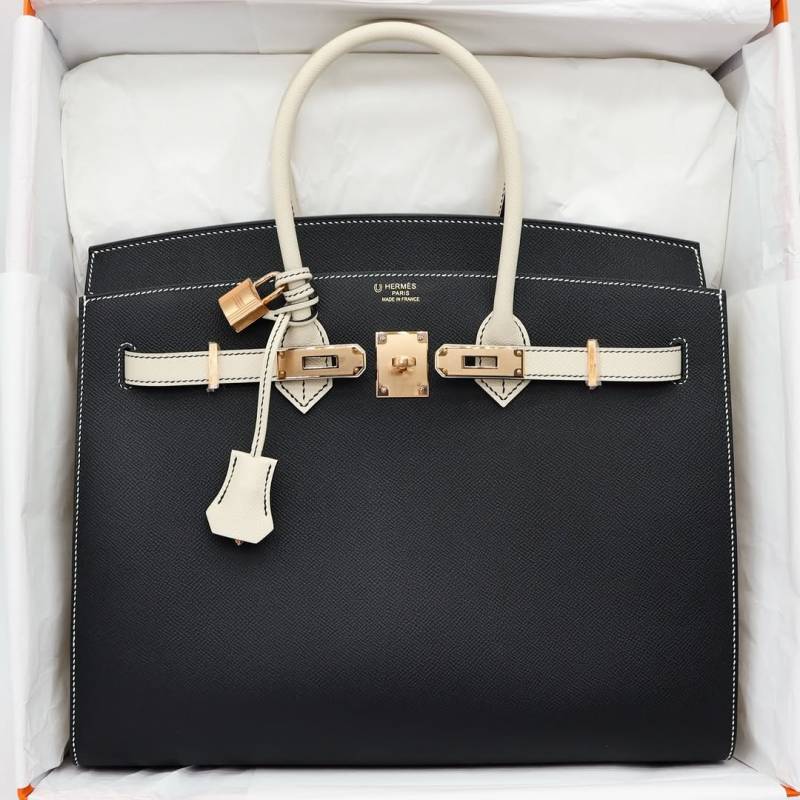 Herms_Birkin_30_Black and Craie_Togo_Hardware_Brushed_Gold3031