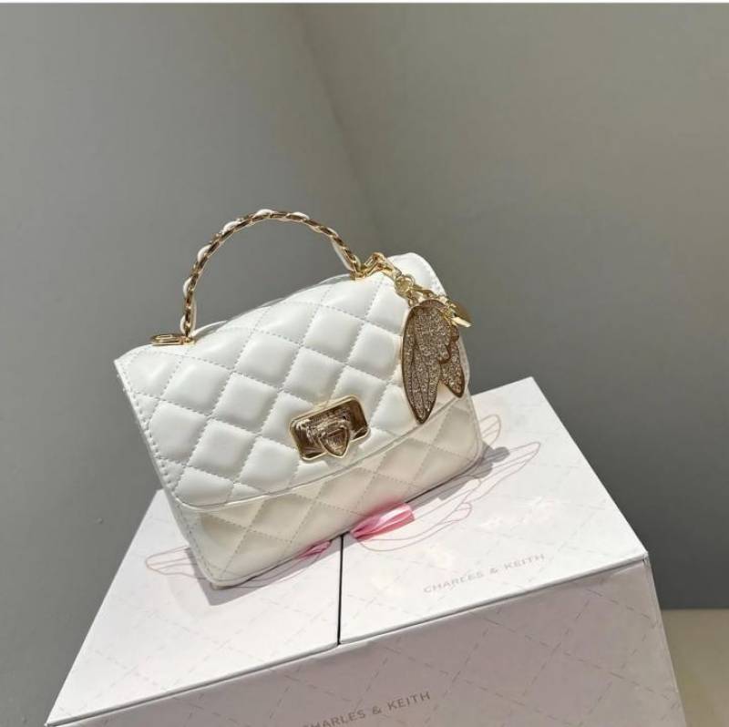 CHARLES_KEITH_Cressida.Quilted.Top.Handle.Bag.With.Bag.Charms_With_Og_Gift_Box_White-50701608