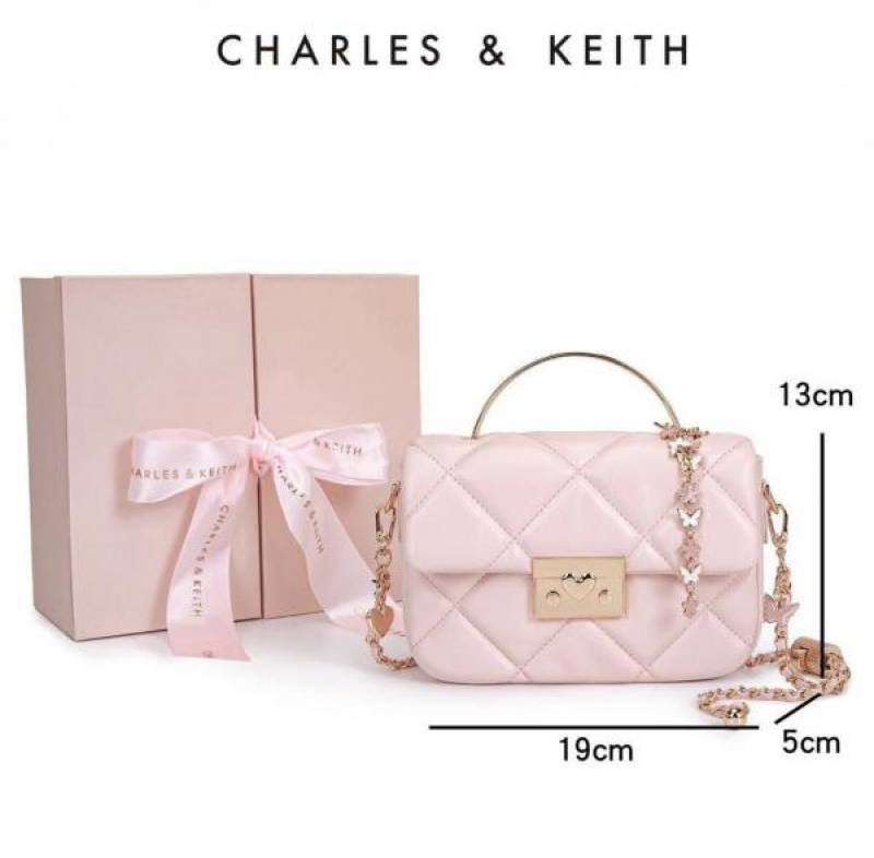 CHARLES_KEITH_HEARTCHAIN_PINK_BAG_PREMIUM_WITH_GIFT_BOX