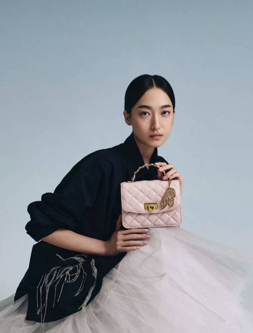 CHARLES_KEITH_Cressida.Quilted.Top.Handle.Bag.With.Bag.Charms_With_Og_Gift_BoxPink-50701608