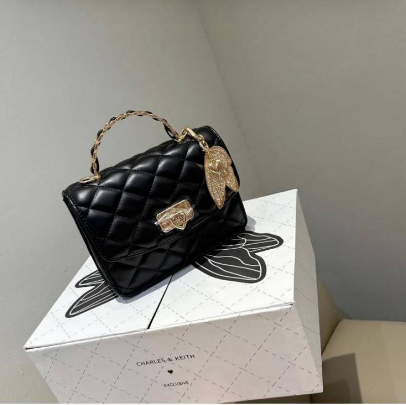 CHARLES_KEITH_Cressida.Quilted.Top.Handle.Bag.With.Bag.Charms_With_Og_Gift_Boxblack-50701608