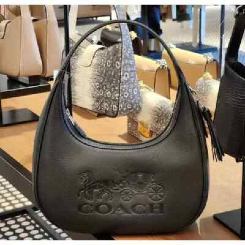 Coach_Carmen_Black_Pebble_Leather_Shoulder_Bag5006