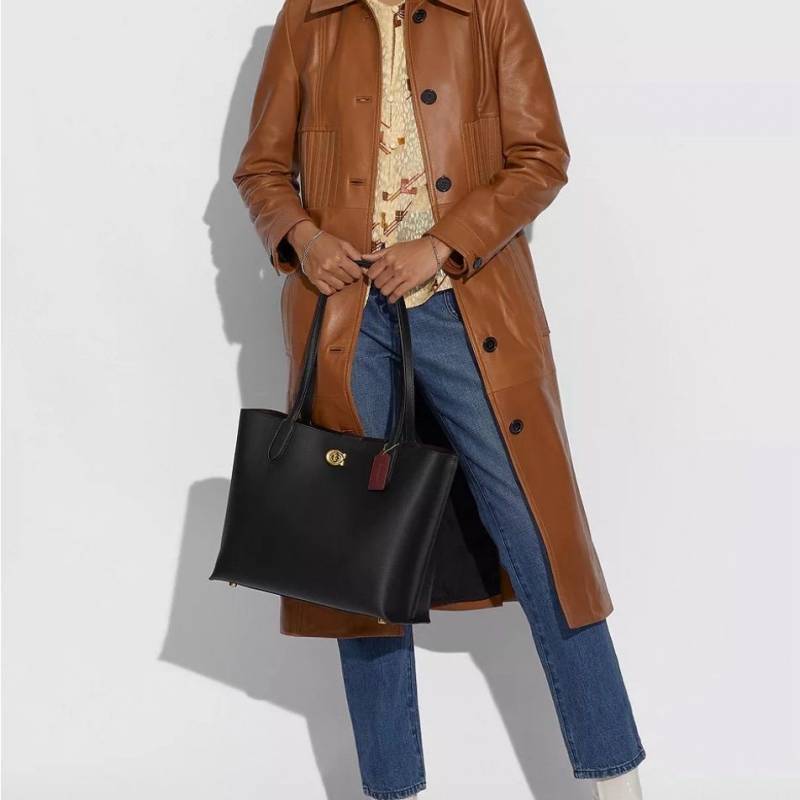 COACH_Willow_Tote_shoulder_bag_C01106