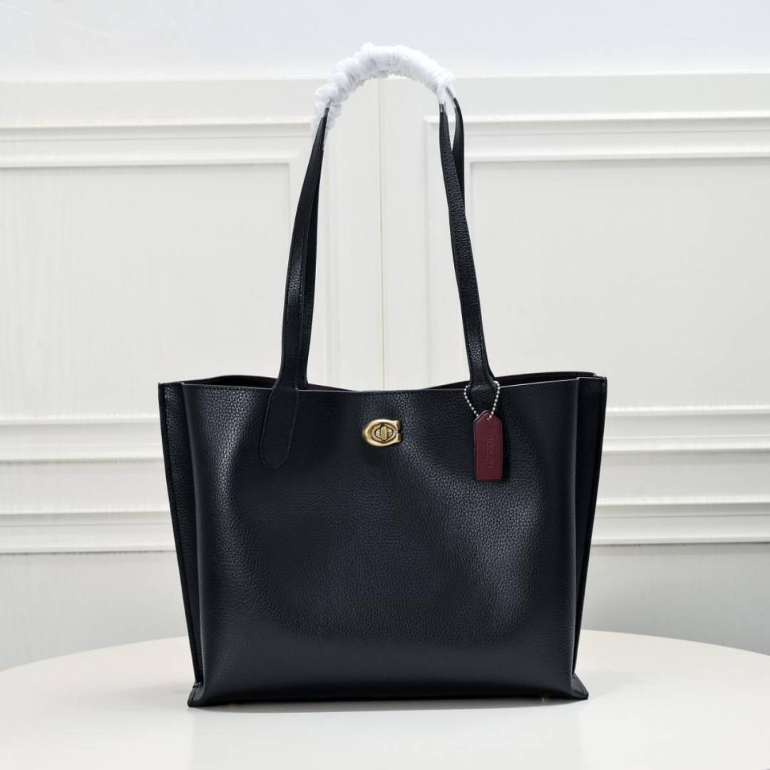 COACH_Willow_Tote_shoulder_bag_C01106
