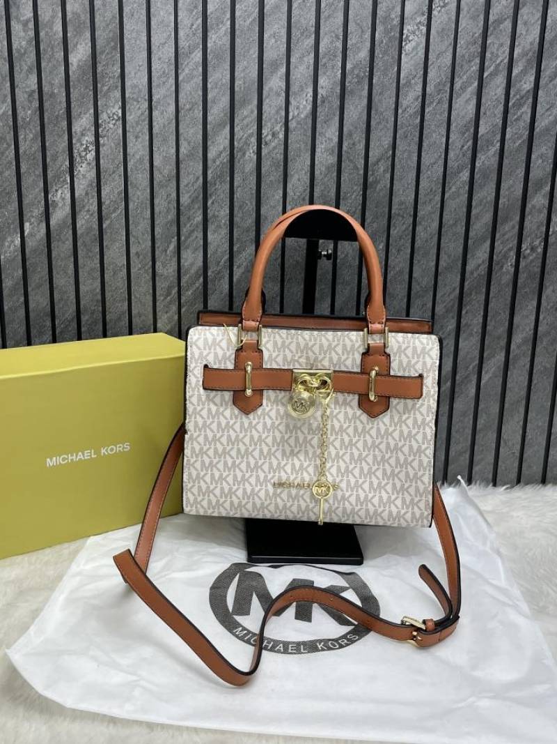 Michael_Kors Hamilton EastWest Satchel-Vanila 2085