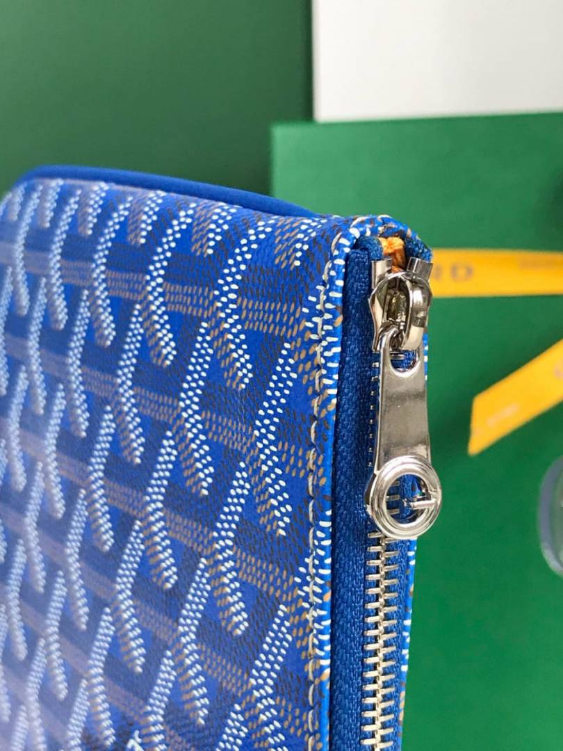 Goyard Snat PM Pouch in blue Goyardine