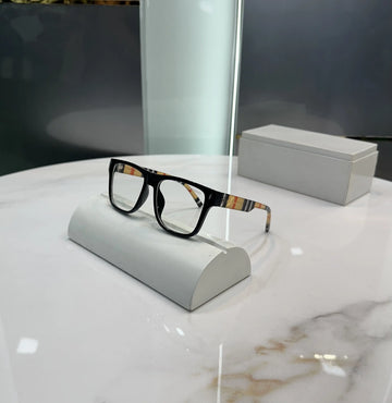 Burberr y Logo Stick Premium Glasses 4395
