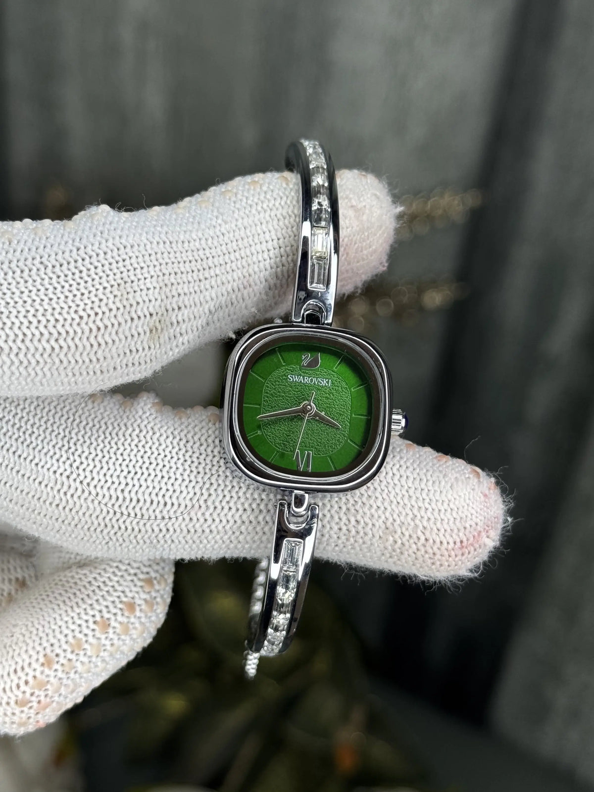 Swarovsk i Silver Green Diamond Premium Ladies Watch