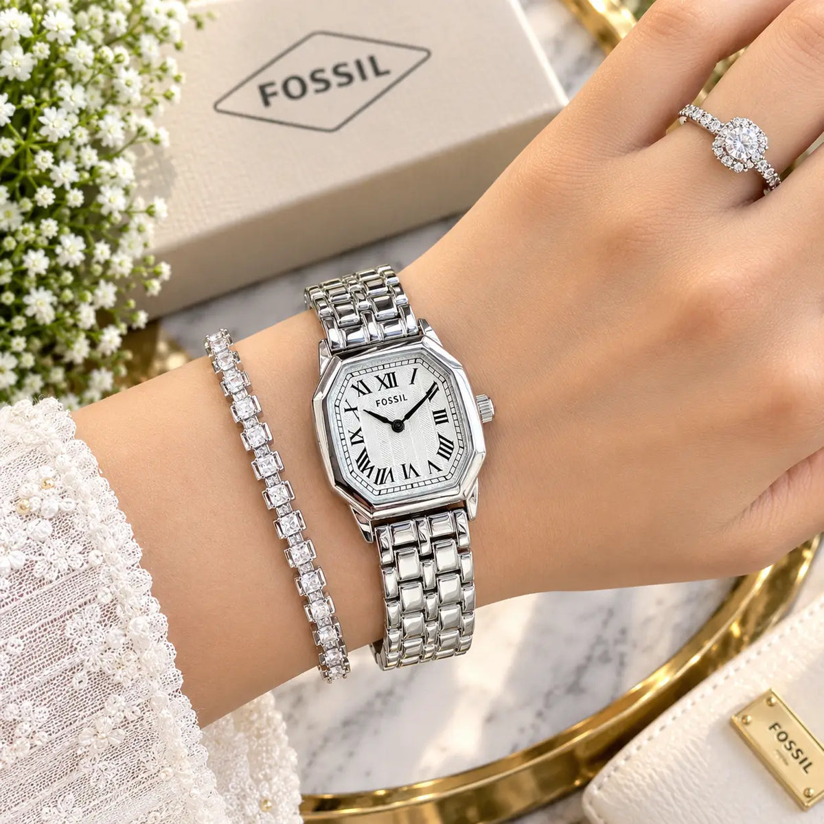FOSSIL_LADIES_SILVER_WHITE