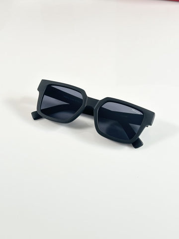 Pra/da 8720 Mate Black