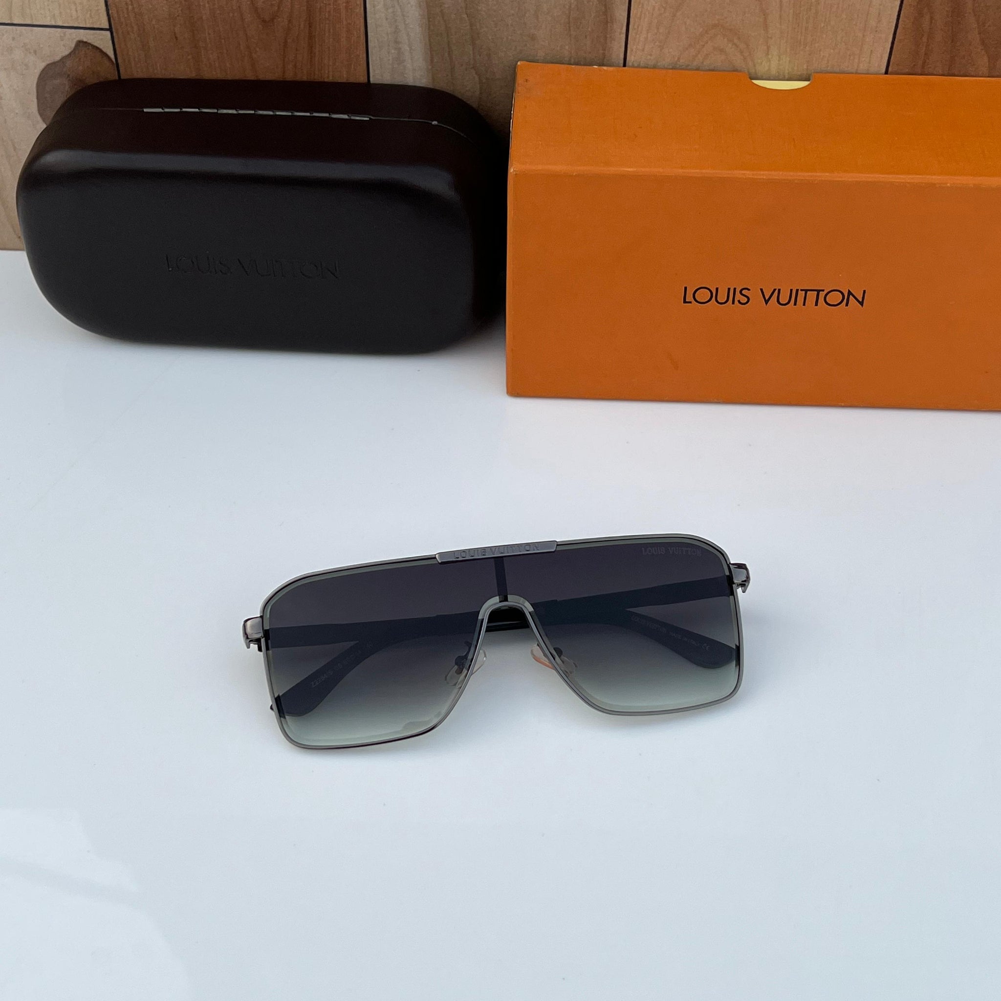 LOU/IS VUITTON 2254