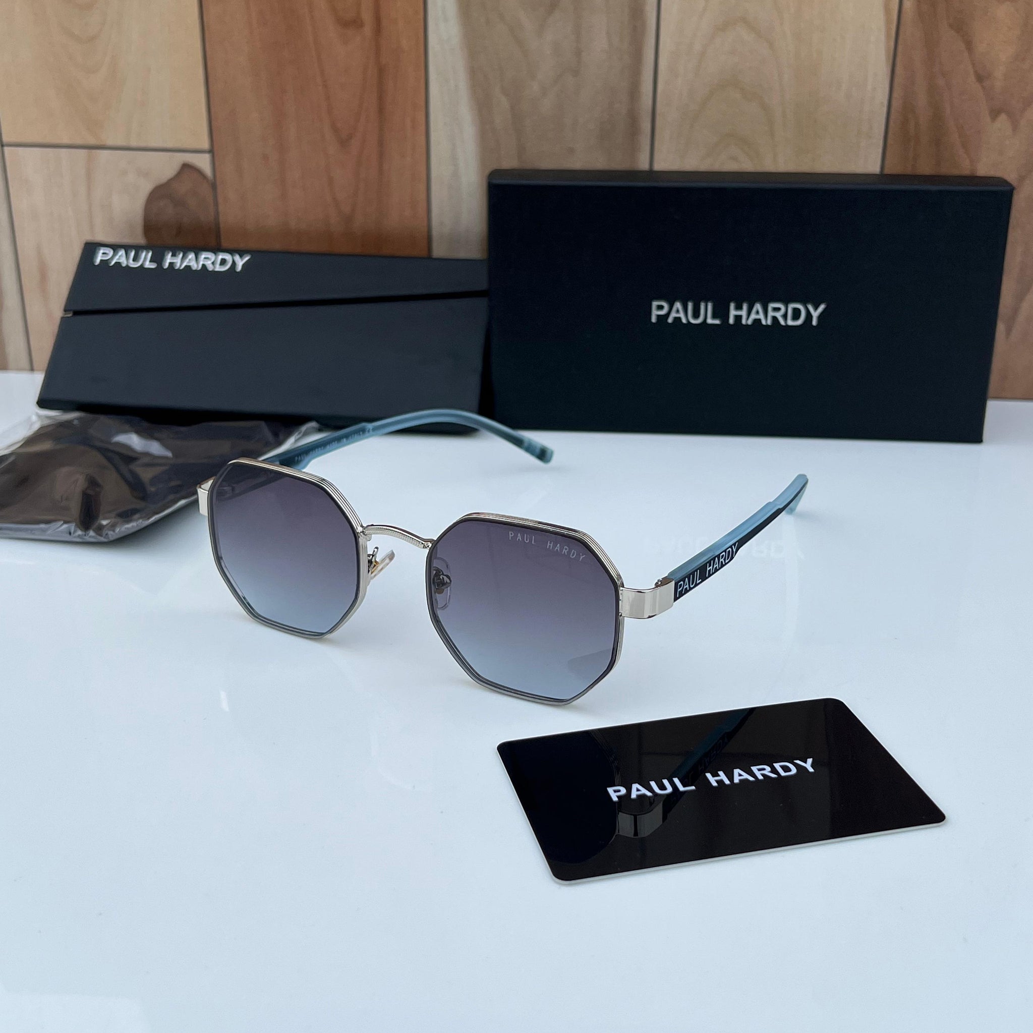 Paul/hardy 3257 black